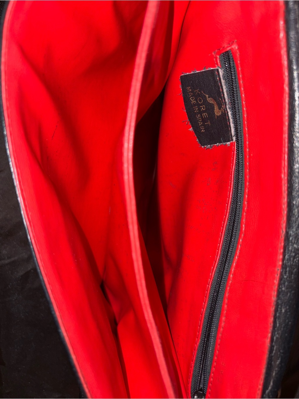 Koret Red Leather Interior Shoulder Bag - Picture 7 of 7